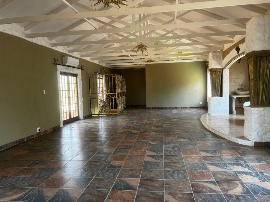 Commercial Property for Sale in De Wildt North West